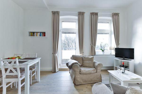 App-6-Mit-Suedbalkon-In-Strandnaher-Lage-Baederstil-Villa-In-Wenningstedt-Sylt Екстер'єр фото
